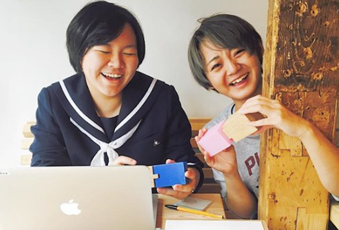 レーザーカッター、3Dプリンタ、UVプリンタを教えます